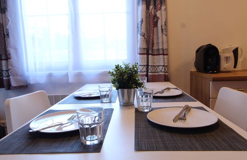 Untertschern Apartment | FeWo GRIASS EICH 50 m from the slopes GRIASS EICH Ski-to-door Apartment by Isa Bad