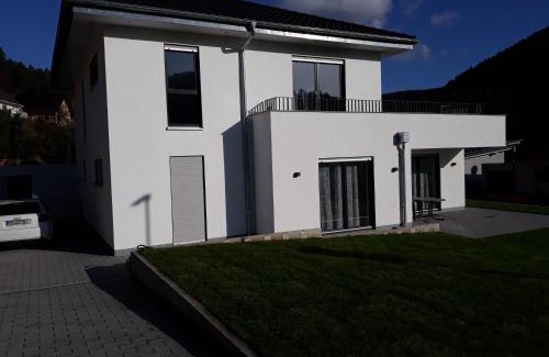 Lug Apartment | Fewo Haus Edith
