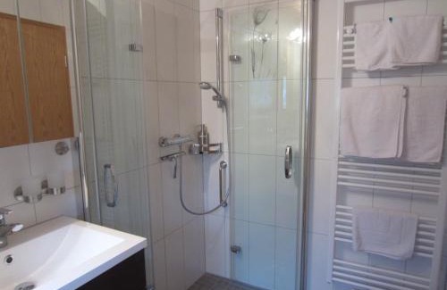 Kallstadt Apartment | FeWo im Studio Wintergarten