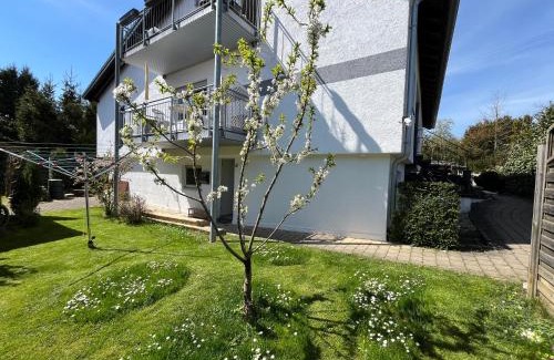 Dornstadt Apartment | FeWo meisteroffice im Sackgässle, ebenerdige ELW 50qm, Terrasse, vollwertige Küche, Nähe Ulm