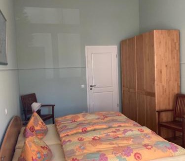 Poppelsdorf Apartment | FeWo mit 2 Schlafzimmern, Wohnküche, Terrasse