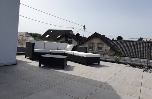 Newel Apartment | Fewo mit gr. Dachterrasse Nähe Trier, Eifel, Luxemburg und Moseltal
