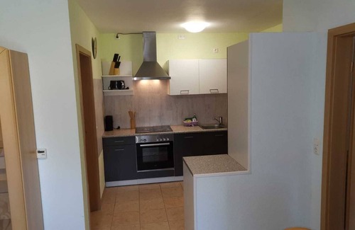 Rechtsupweg Apartment | Fewo Nightbrise, W-lan, Pool, Sauna, Fitnessraum, Hund Willkommen