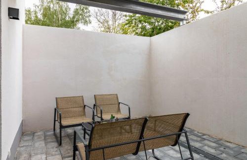 Deffingen Apartment | Fewo Parkside S1 - 8Min Legoland