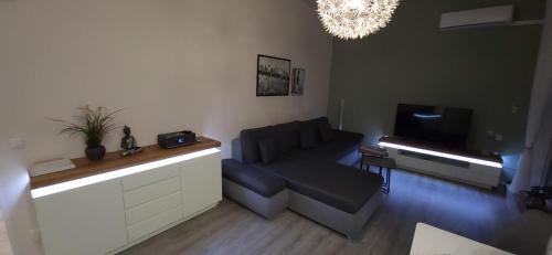Kupferdreh Apartment | FEWO PHÖNIX Nähe Baldeneysee