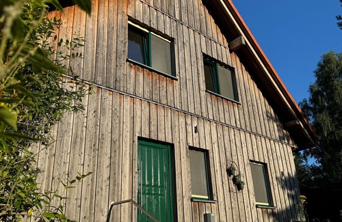 Muritz Apartment | Fewo Pinocchio- mit Garten+terrasse 3sz 6erw.+1k - Ferienwohnungen im Haus Waldstück