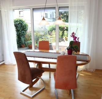Forchheim Apartment | FeWo "Regnitztraum" in Forchheim - 3-Zimmer-Apartment - 2 Schlafzimmer
