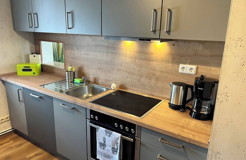 Bernshausen Apartment | Fewo Rhönland-erlebnis für Familien - Auch für Wanderreiter - 102 qm