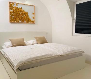 Leonberg Apartment | FeWo Silberberg im Loftstil mit Terrasse