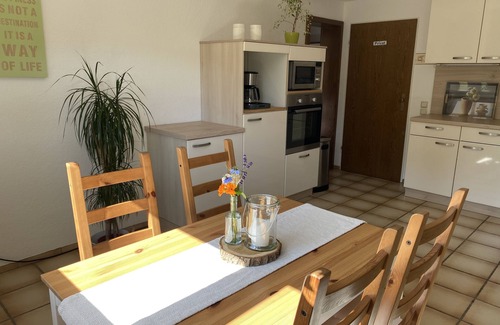 Wallerfangen Apartment | FeWo Sirona - modern and natural relaxation in the Ihner Valley