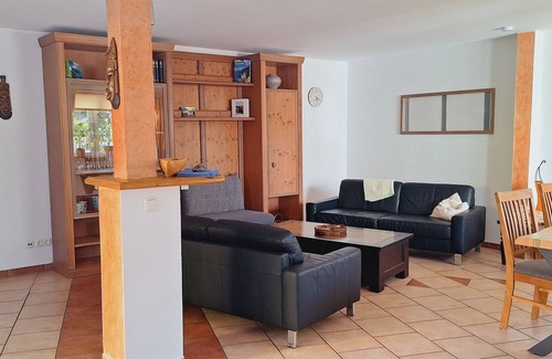 Soltau Apartment | FEWO-Soltau: Spacious vacation apartment in a central location.