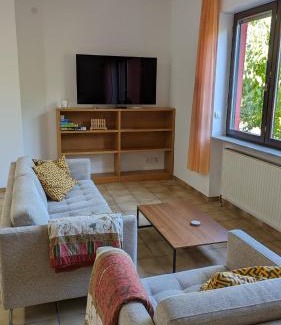 Sankt Ingbert House | FeWo Sonnenschein Bungalow