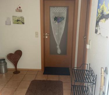 Eschbach Apartment | FeWo Weingut Bender