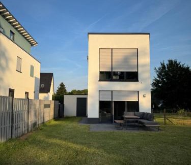 Kuerten Apartment | Fewo White&Grey