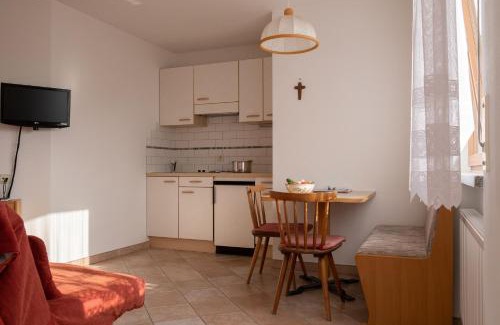 Parcines Apartment | Fewo Zweiraum im Haus Götsch 1