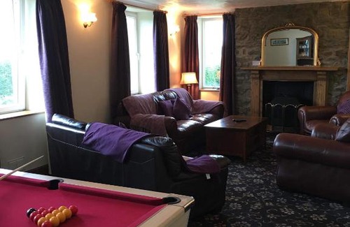 New Quay Apartment | Ffermdy Brynonnen Farmhouse