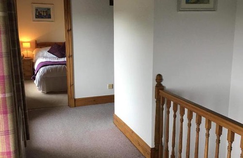 New Quay Apartment | Ffermdy Brynonnen Farmhouse