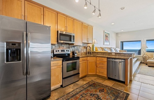 Colington Condo | FFR316- Champagne Corner by First Flight Rentals