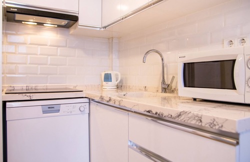 Izmir City Centre Apartment | Fi Homes - Adults Only
