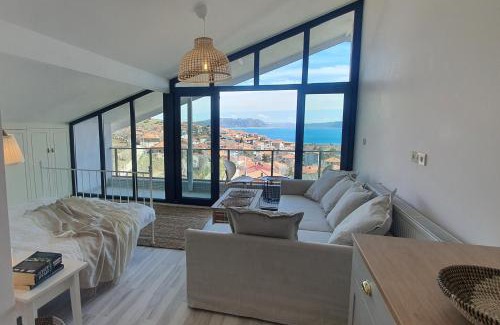Salda Hotel | Fİ SALDA