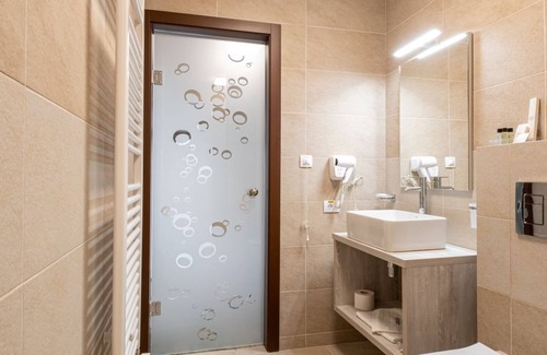 Bacau Hotel | Fiald Hotel & Spa