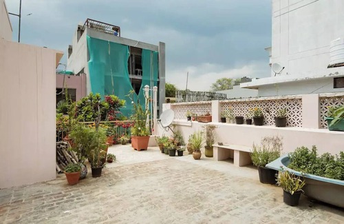 Green Park Apartment | Ficus - a cosy terrace room with open spacen