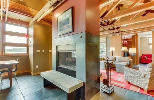 Anacortes House | Fidalgo Island Waterfront Stunner