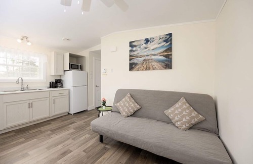 Brackley Beach Ski Chalet | Fiddlers Green Country Cottages