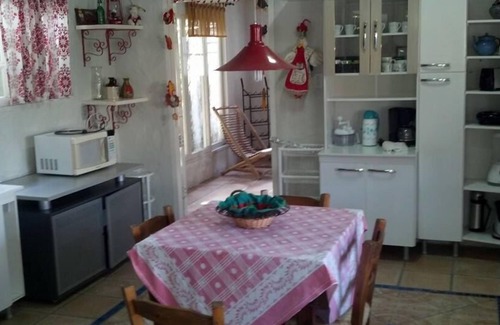 Ingleses do Rio Vermelho House | Field and Beach, Tranquility and Agitation in the British center. The choice is yours !