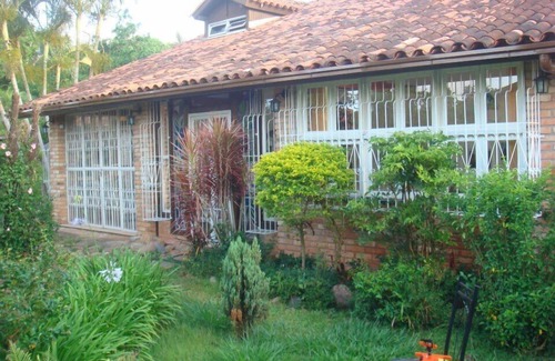 Ingleses do Rio Vermelho House | Field and Beach, Tranquility and Agitation in the British center. The choice is yours !