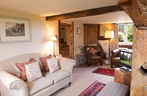 Pershore House | Field Cottage