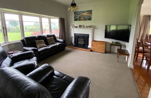 Ohaupo House | Field Days Accommodation