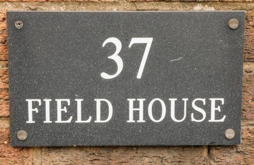 Swanwick House | Field House