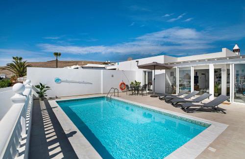 Playa Blanca House | Field of Dreams