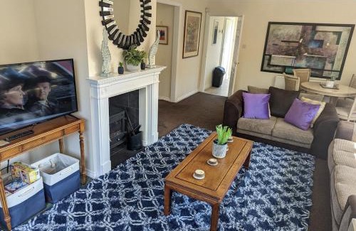 Aislaby Apartment | Fieldside View Sleeps 7 village near Whitby