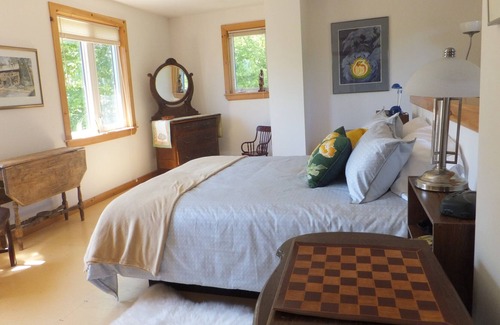 Indian Brook Cottage | FieldStone Garden - Private & Peaceful