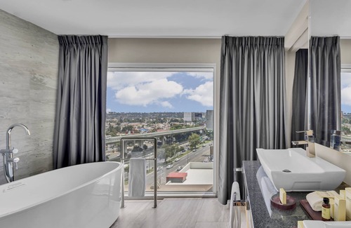 Tlalnepantla de Baz Hotel | Fiesta Americana México Satélite