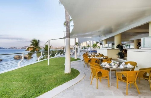 Costera Acapulco Condo | Fiesta Americana Villas Acapulco - 2 Bedroom