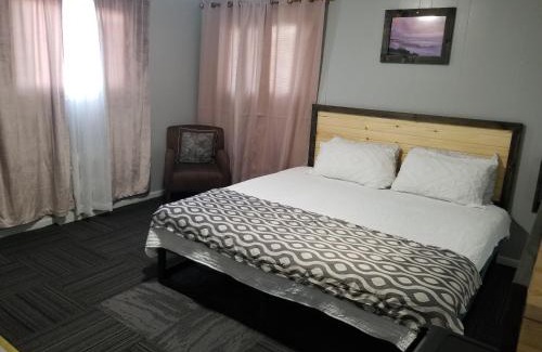 Montevideo Hotel | Fiesta City Motel