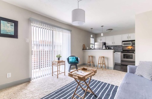 North Dallas Apartment | FIFA Ready Designed to Relax + Beautiful Pool