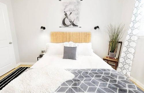 Old East Dallas Apartment | FIFA Ready The Alcove Dallas Near Downtown Fun Nightlife