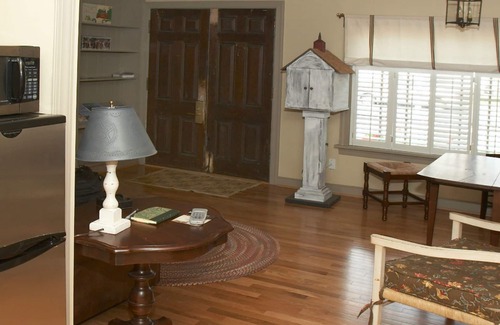 Williamsburg Bed & Breakfast | Fife And Drum Inn