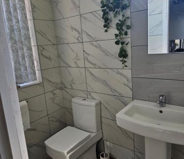 Alvaston House | Fife House - Welcome Short Stays