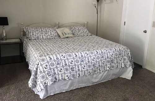 Mayfield Hotel | Fife Lake Lodging