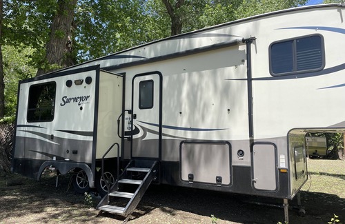 Cimarron House | Fifth wheel rental old west area near philmont