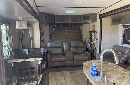 Cimarron House | Fifth wheel rental old west area near philmont