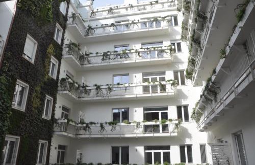 Scala Apartment | Fifty Eight Suite Milan Center