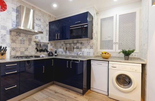 Eixample Apartment | Figuerola - Holiday Apartment Rental in Girona | Bravissimo