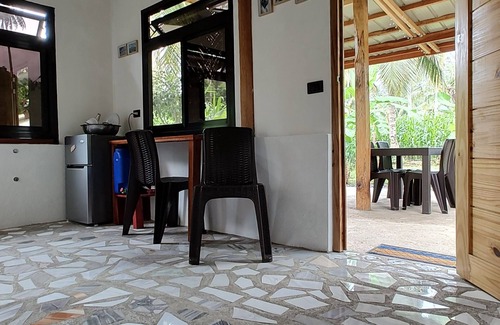Albay Province Cabin | Filipino style cabin in the nature of Albay, surrounded by green volcano hills