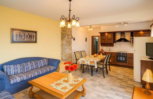 Troizinia Villa | Filistron Seaview Bliss - Coastal Secluded Gem